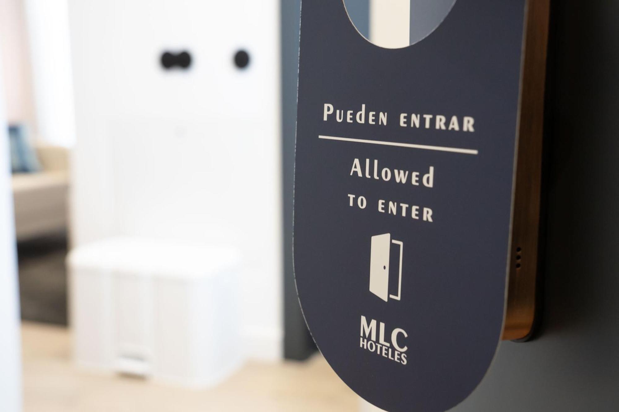 Apartamentos Mlc Ciudad De Linares Линарес Екстериор снимка