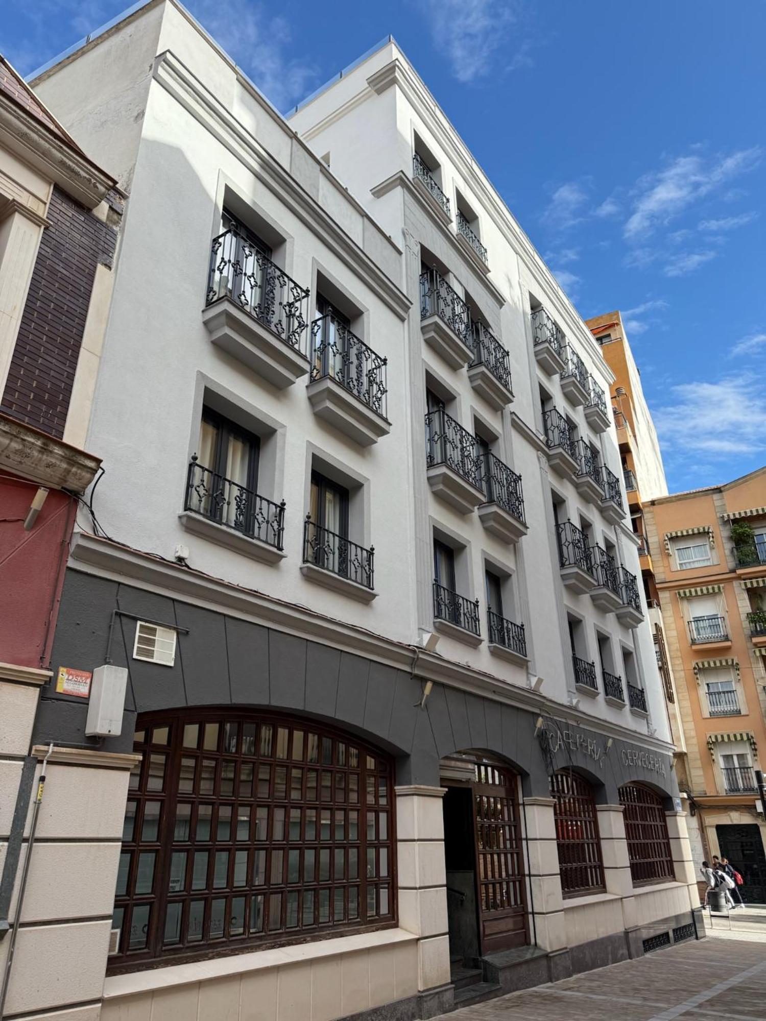 Apartamentos Mlc Ciudad De Linares Линарес Екстериор снимка