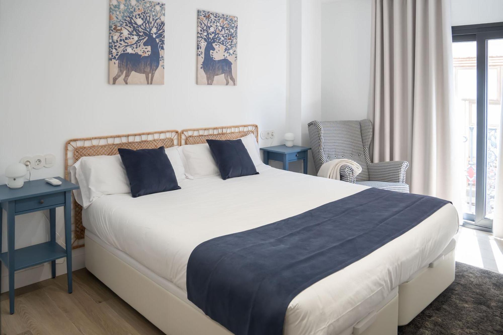 Apartamentos Mlc Ciudad De Linares Линарес Екстериор снимка