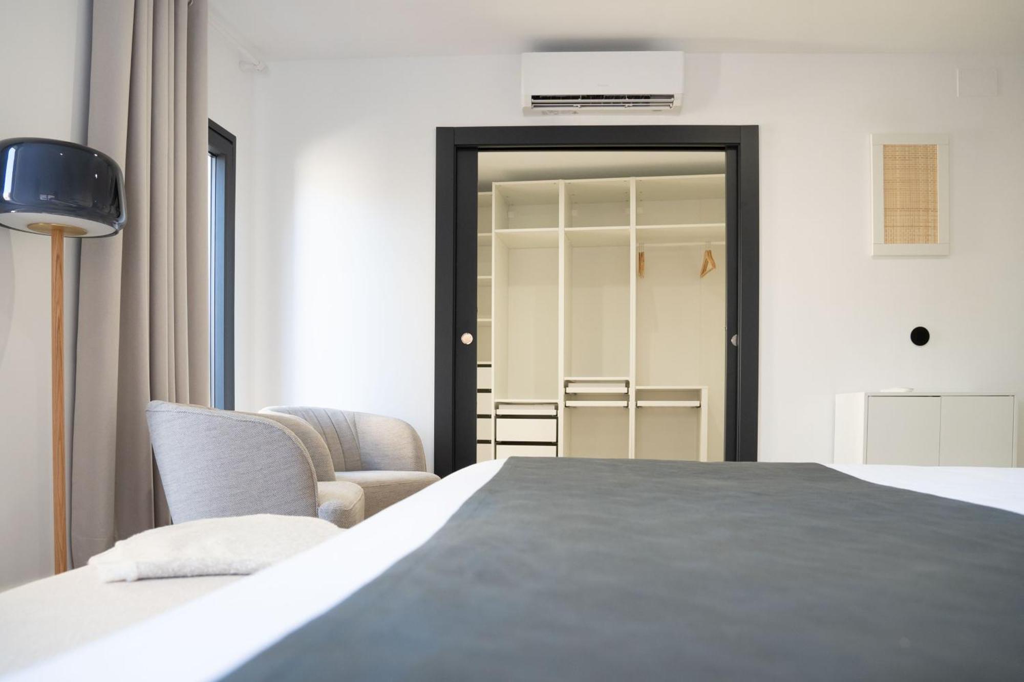 Apartamentos Mlc Ciudad De Linares Линарес Екстериор снимка