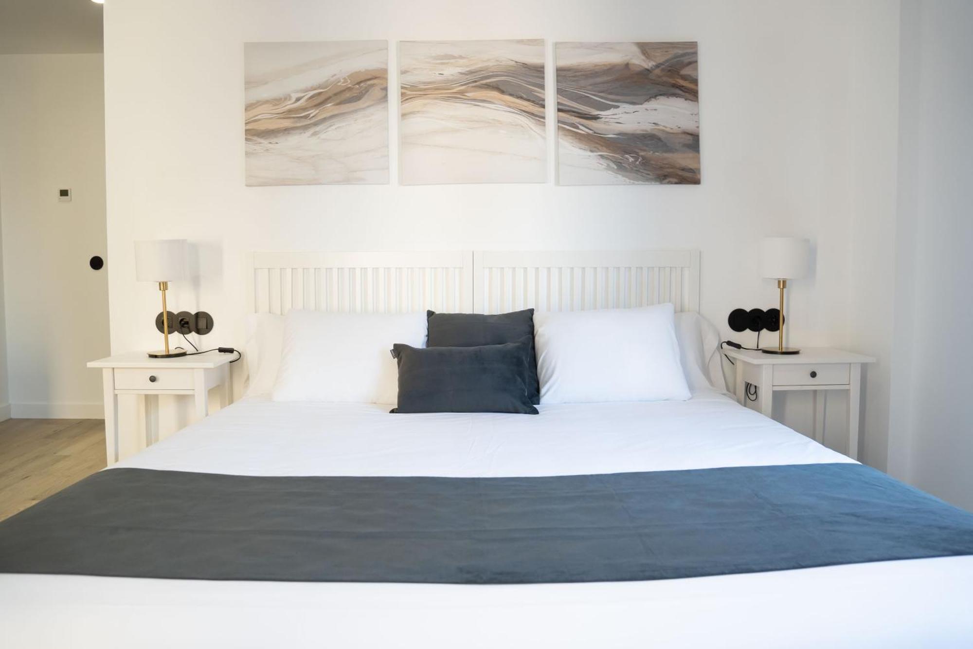Apartamentos Mlc Ciudad De Linares Линарес Екстериор снимка