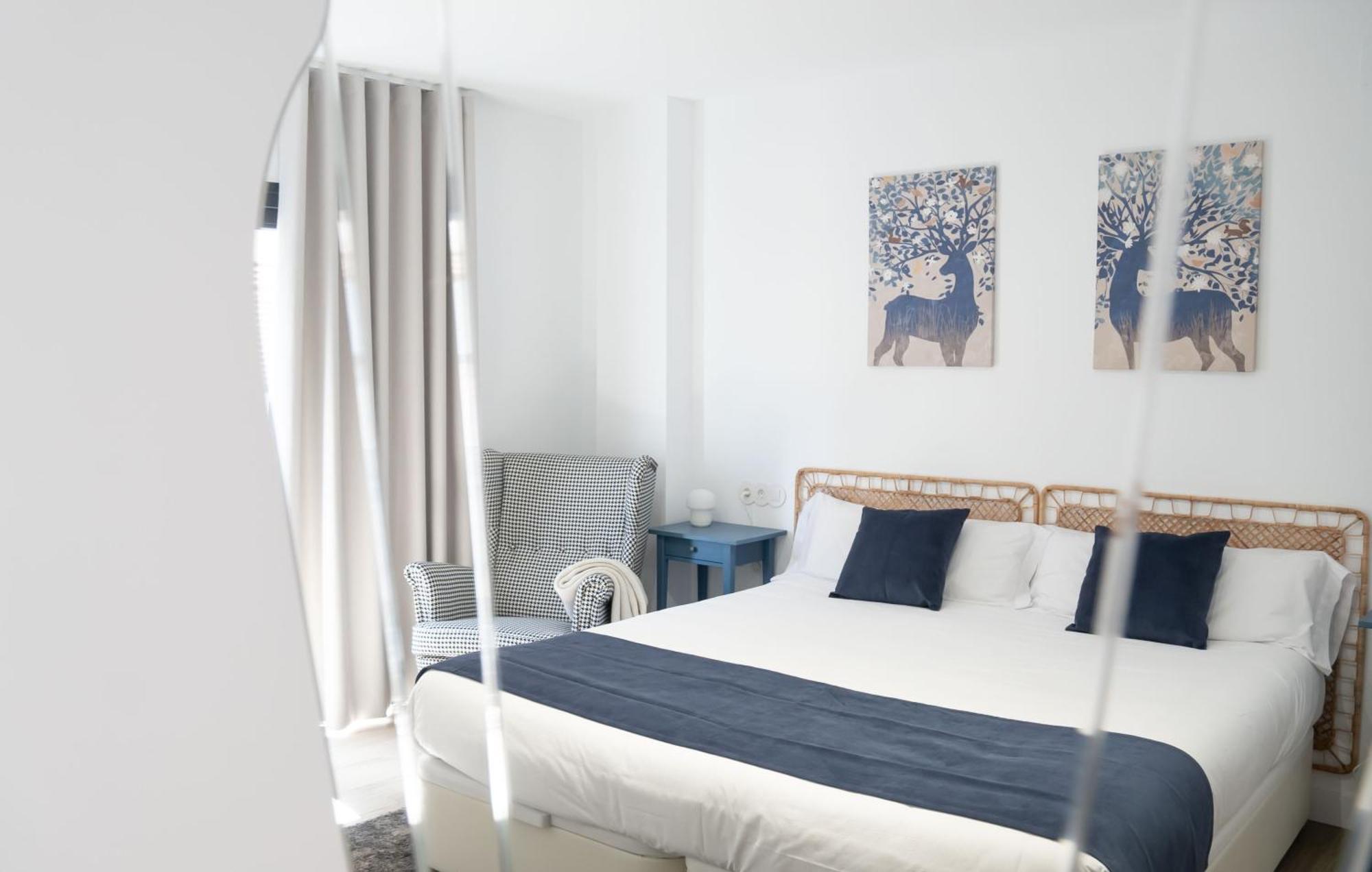 Apartamentos Mlc Ciudad De Linares Линарес Екстериор снимка